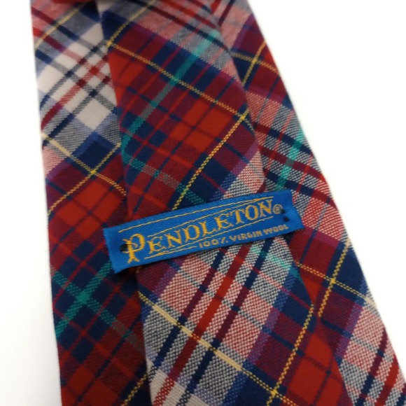 Pendleton Mens 100% Virgin Wool Plaid Christmas Neck Tie Red Made in USA - Picture 3 of 4